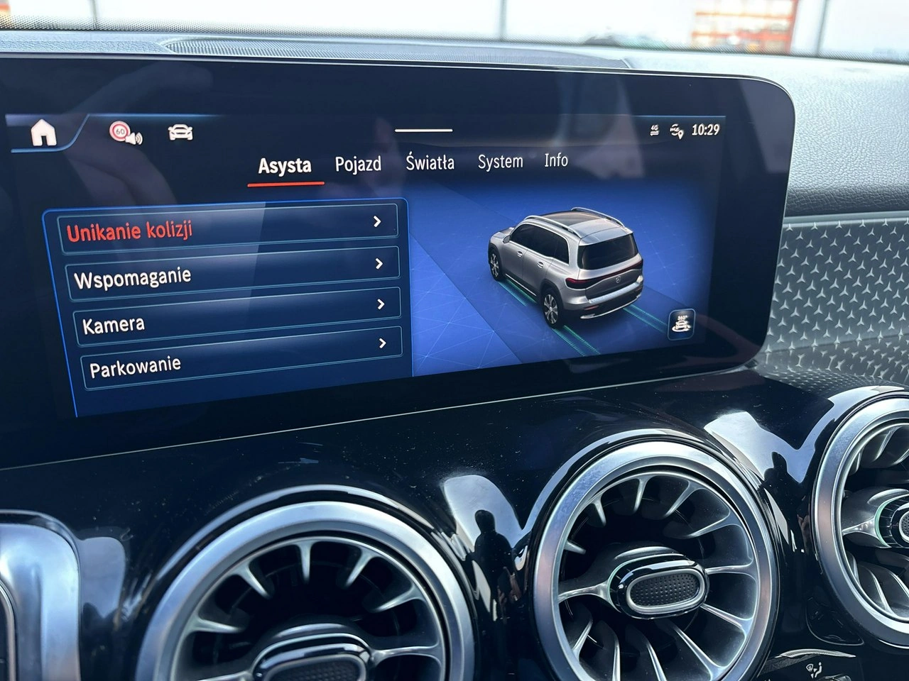 Mercedes EQB - Zdjęcie 22