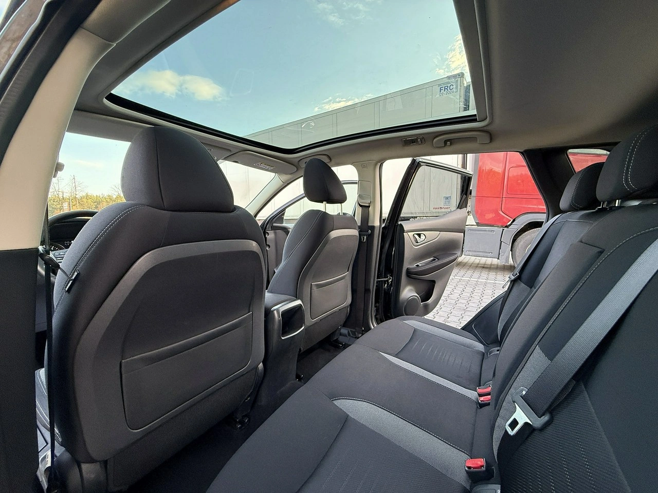 Nissan Qashqai - Zdjęcie 6