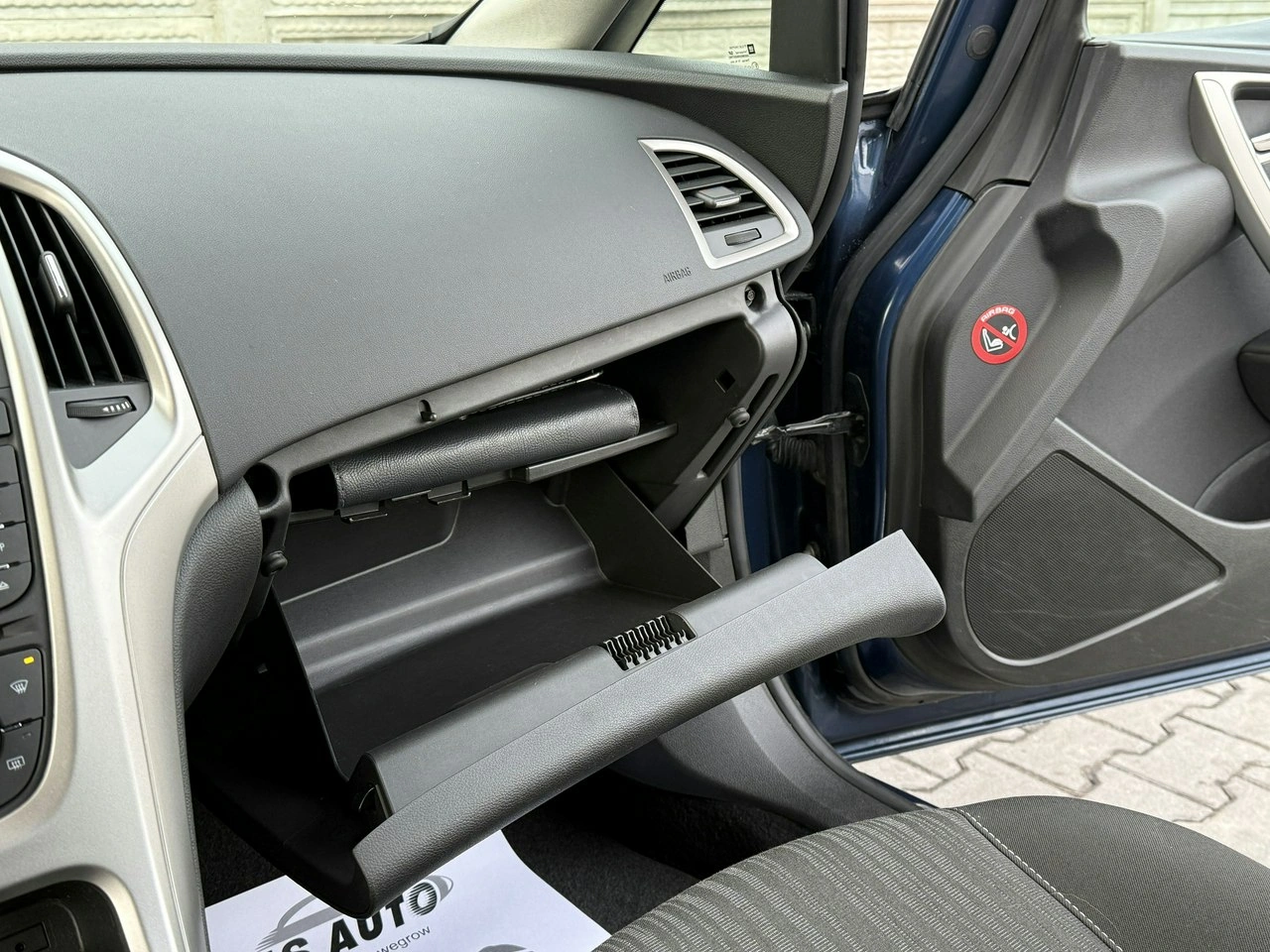 Opel Astra - Zdjęcie 47