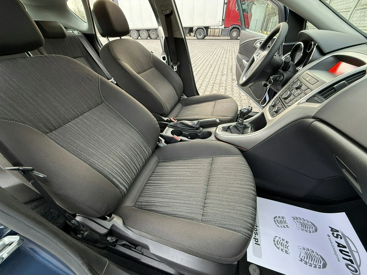 Opel Astra - Zdjęcie 45