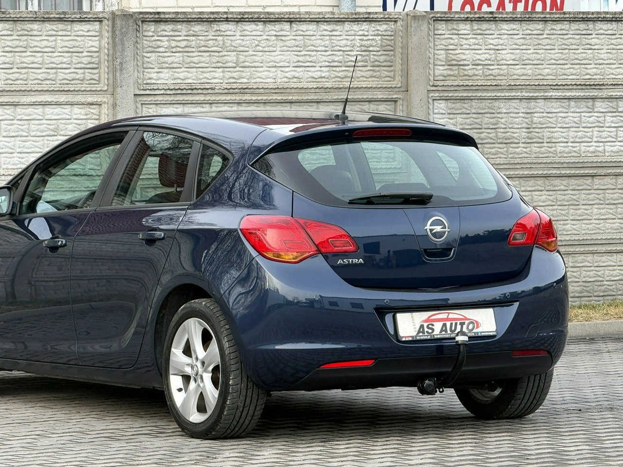 Opel Astra - Zdjęcie 35