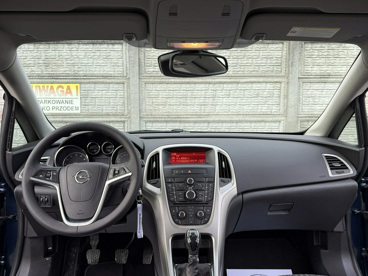 Opel Astra - Zdjęcie 4