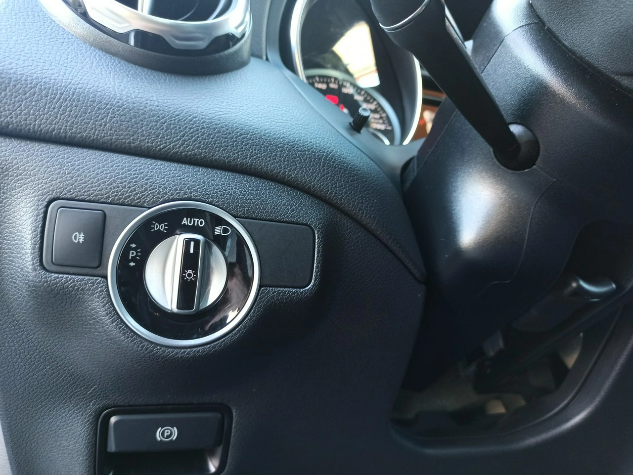 Mercedes GLA 200 - Zdjęcie 19