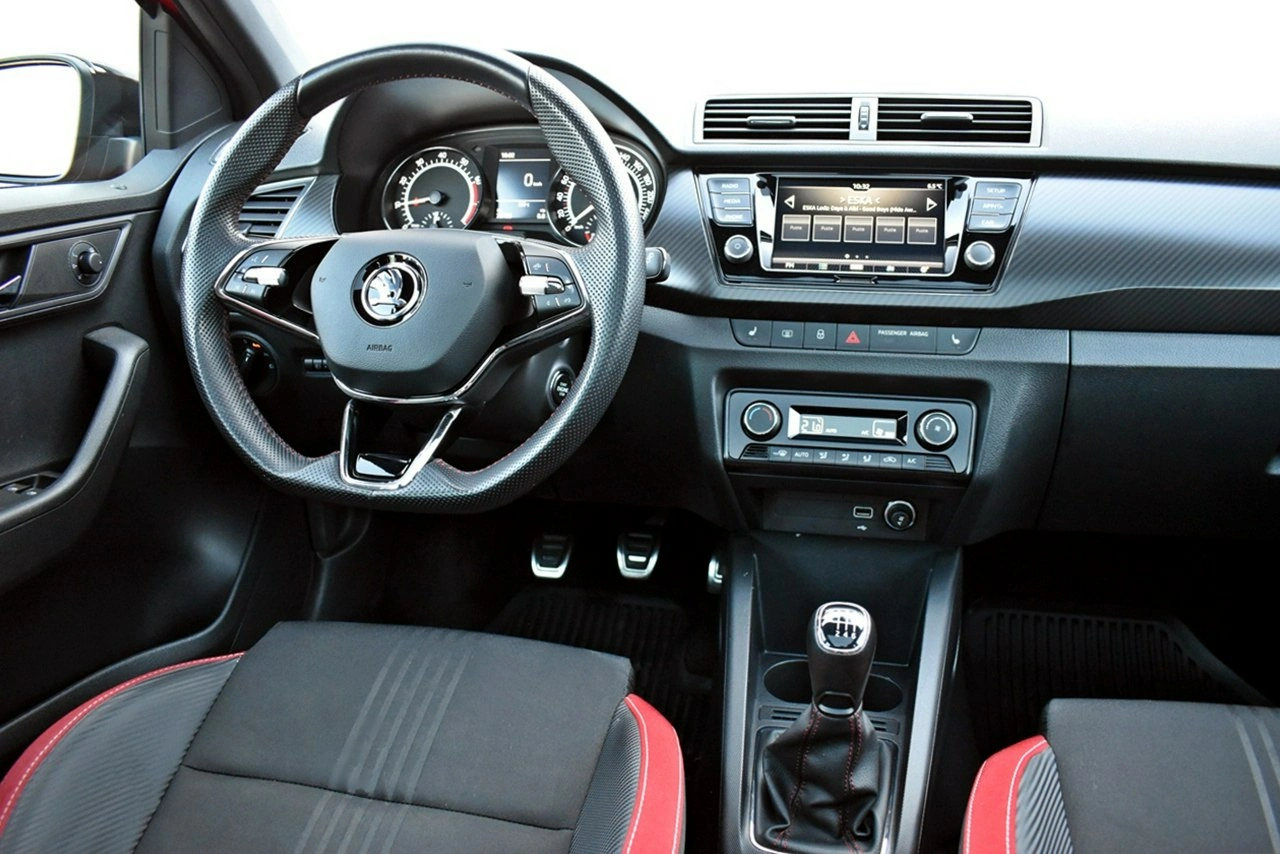 Skoda Fabia - Zdjęcie 17