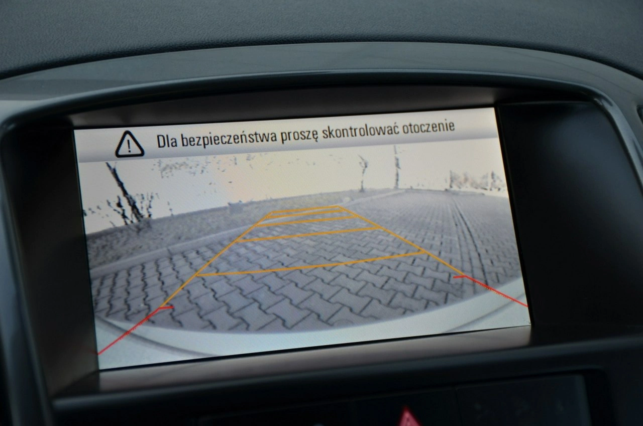 Opel Astra - Zdjęcie 35