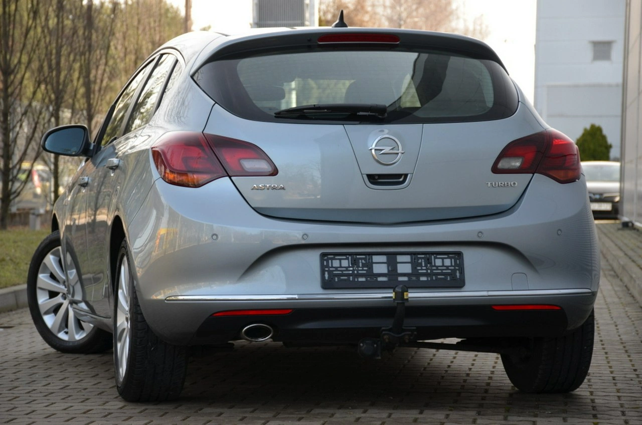 Opel Astra - Zdjęcie 3