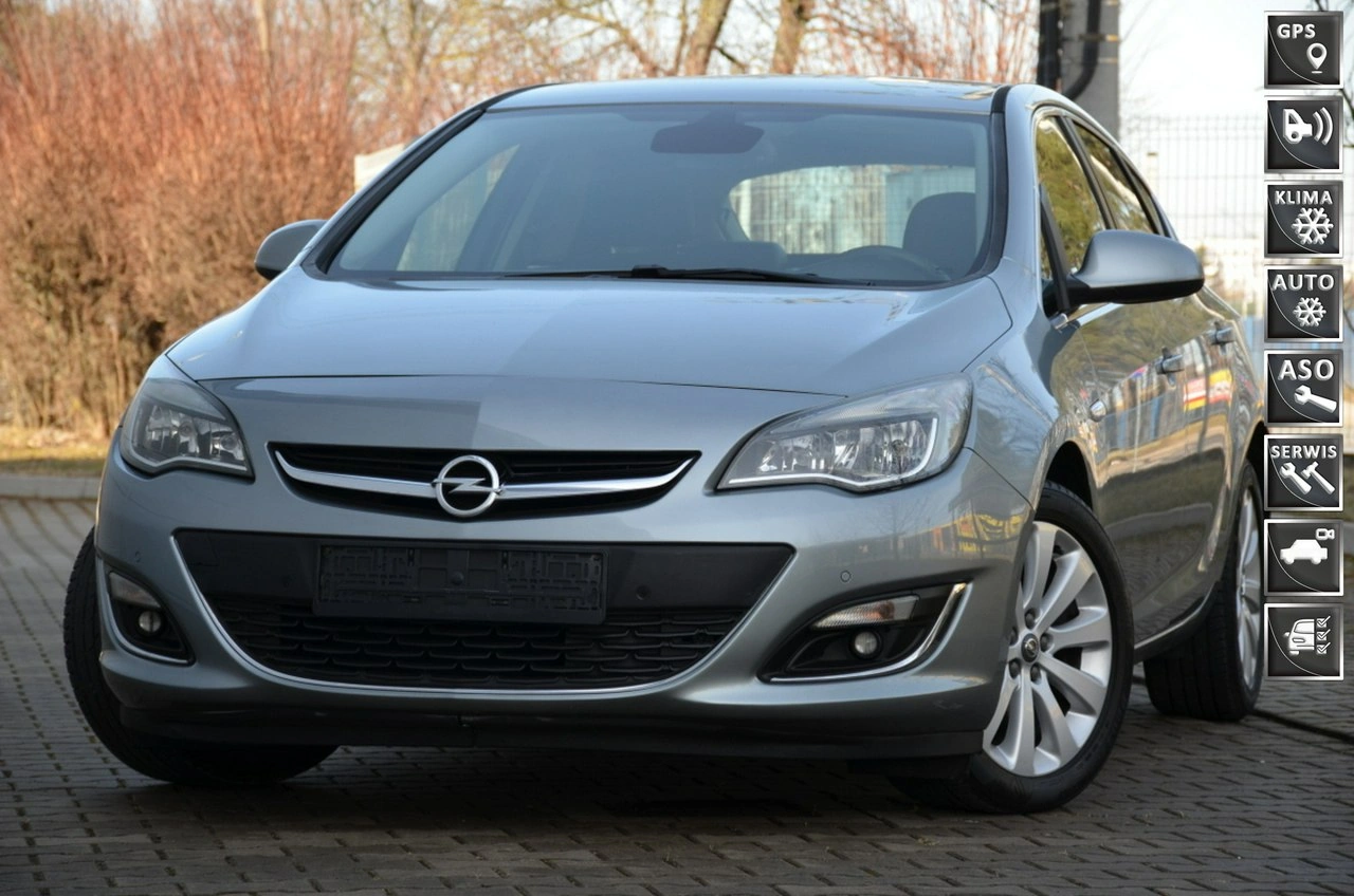 Opel Astra - Główne zdjęcie