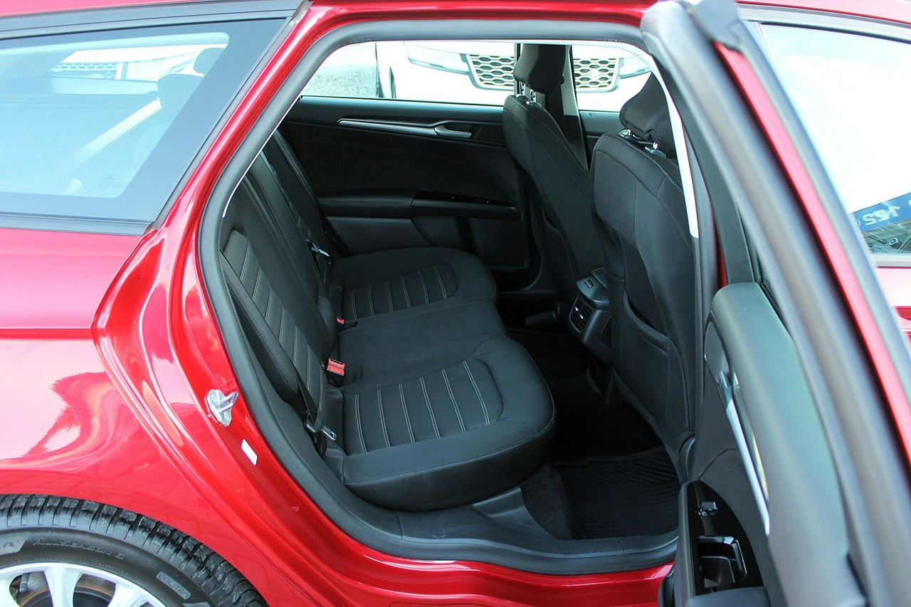 Ford Mondeo SW - Zdjęcie 12