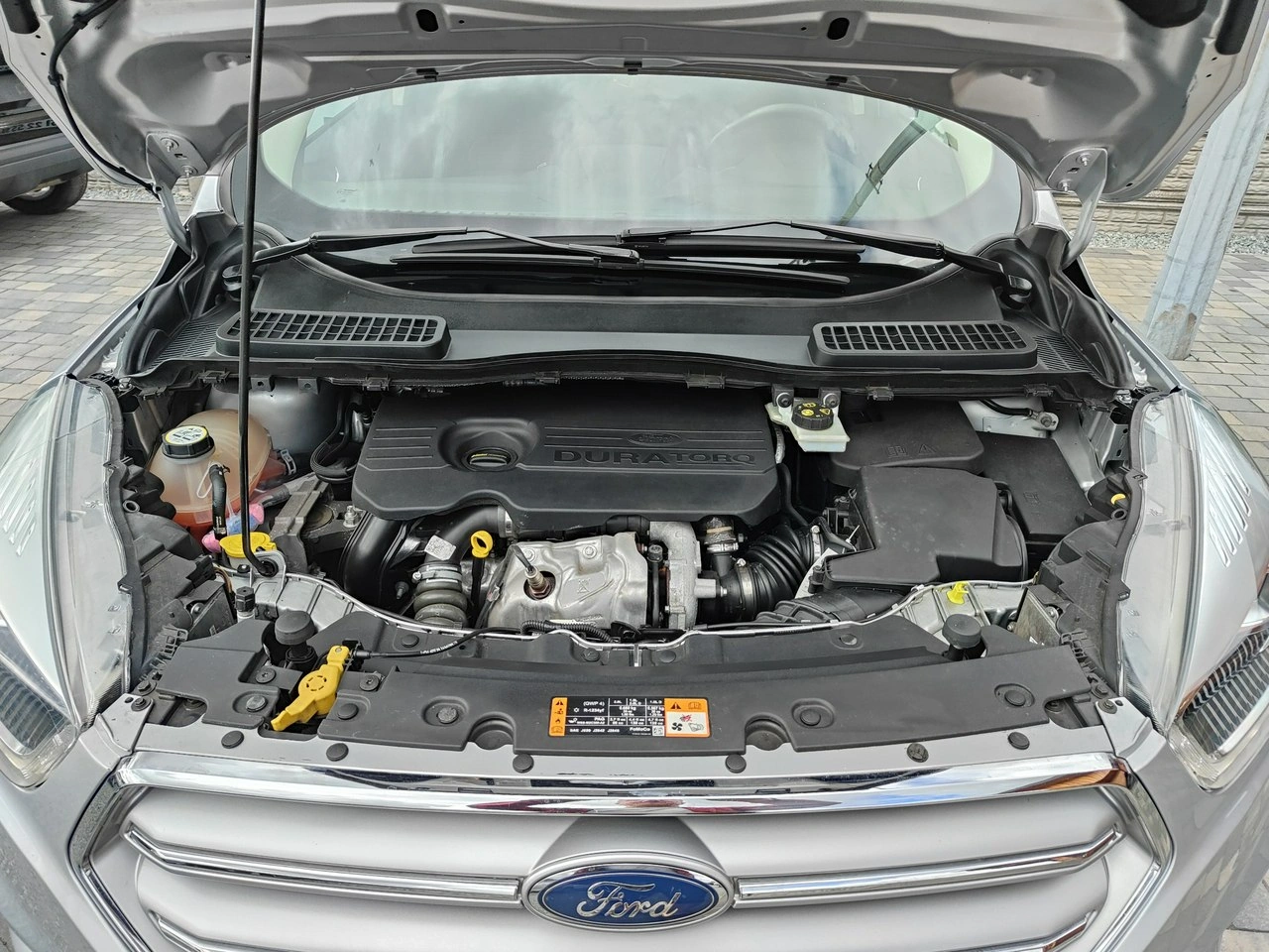 Ford Kuga - Zdjęcie 28