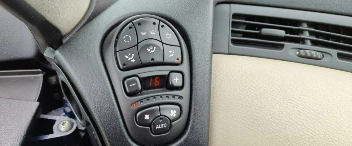 Renault Avantime - Zdjęcie 23