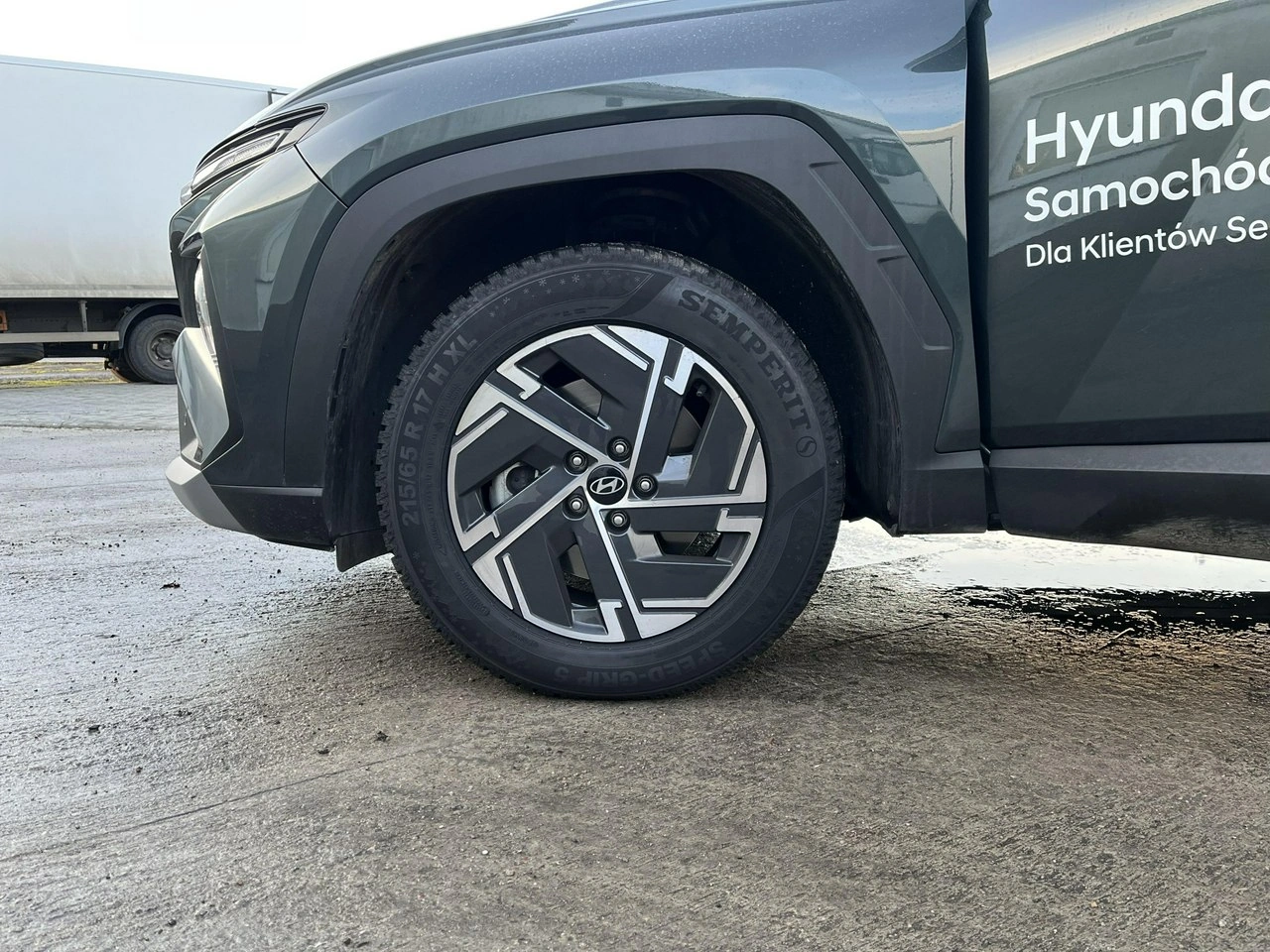 Hyundai Tucson - Zdjęcie 17