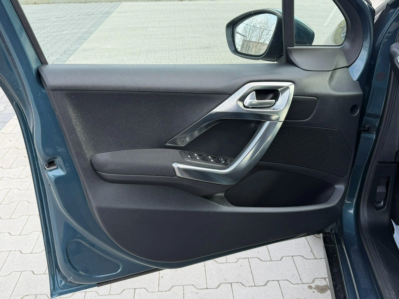 Peugeot 2008 - Zdjęcie 16