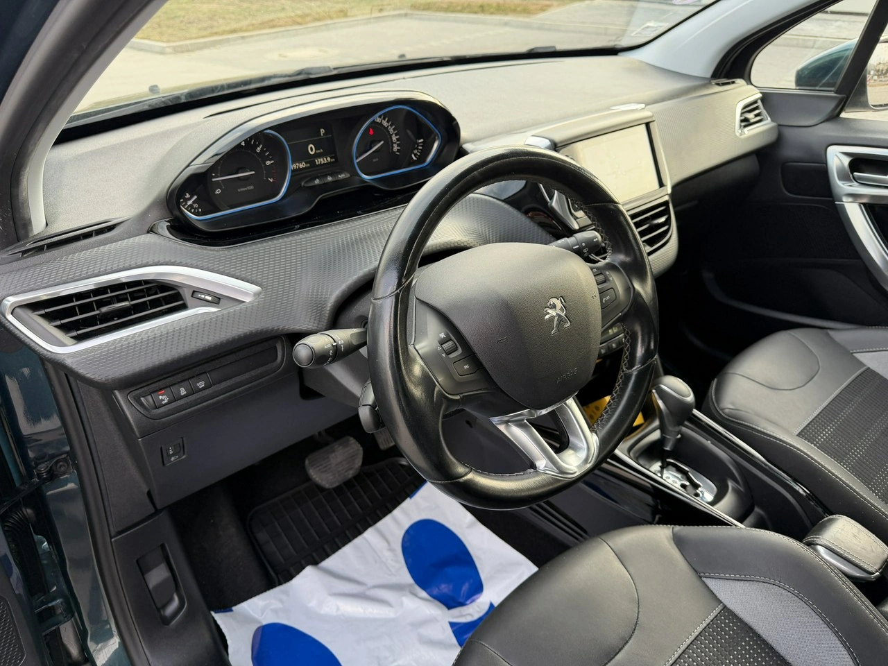 Peugeot 2008 - Zdjęcie 19