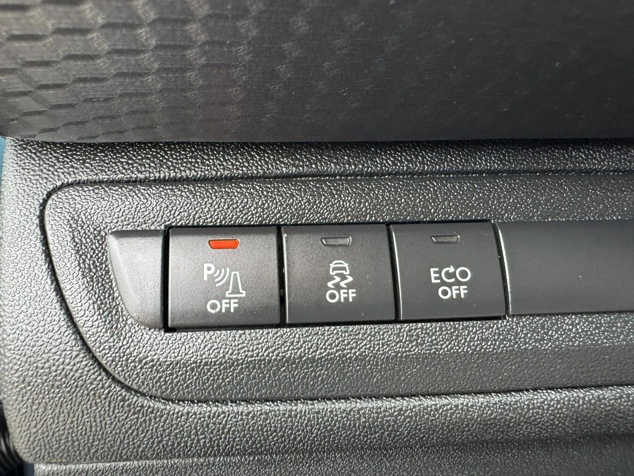 Peugeot 2008 - Zdjęcie 16