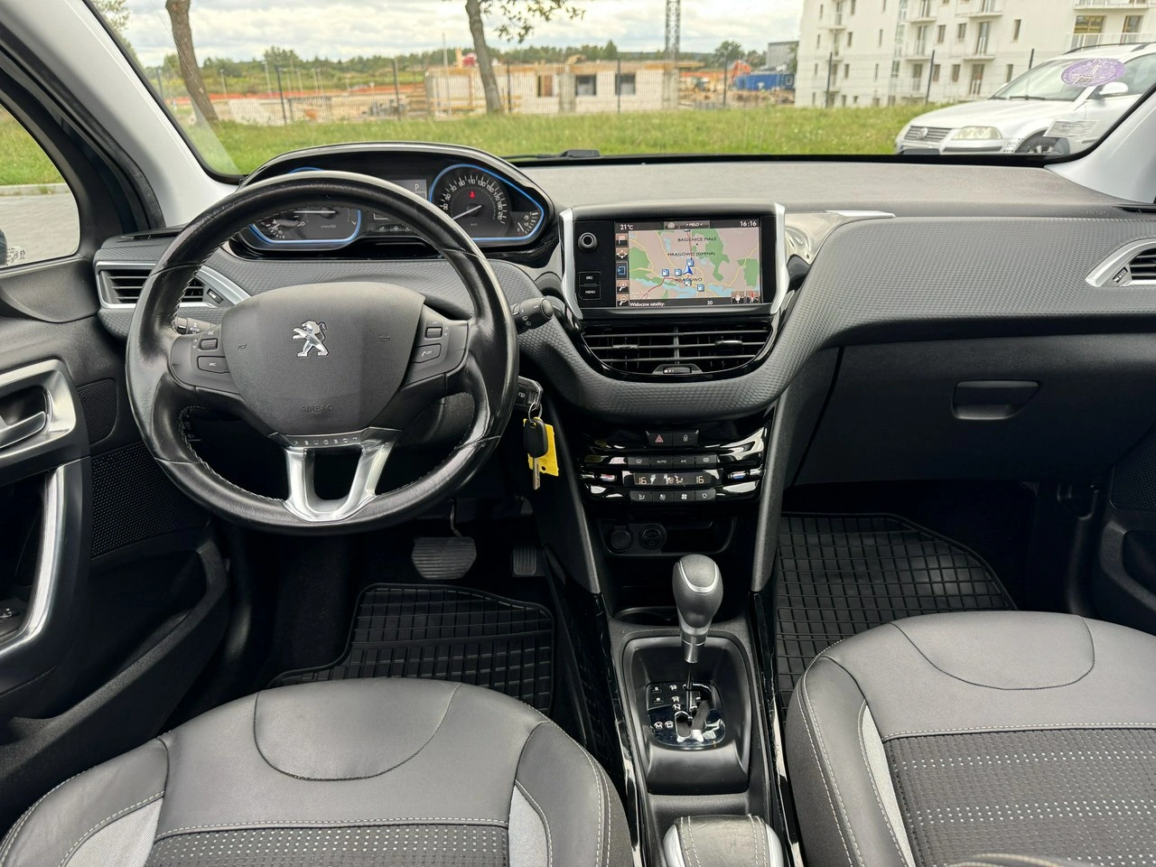Peugeot 2008 - Zdjęcie 21