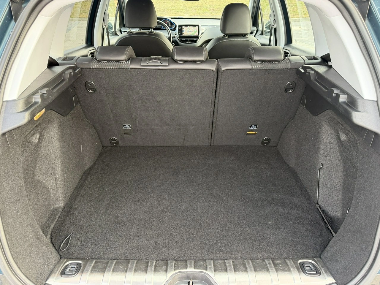 Peugeot 2008 - Zdjęcie 37