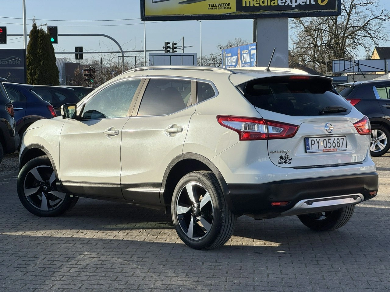 Nissan Qashqai - Zdjęcie 4