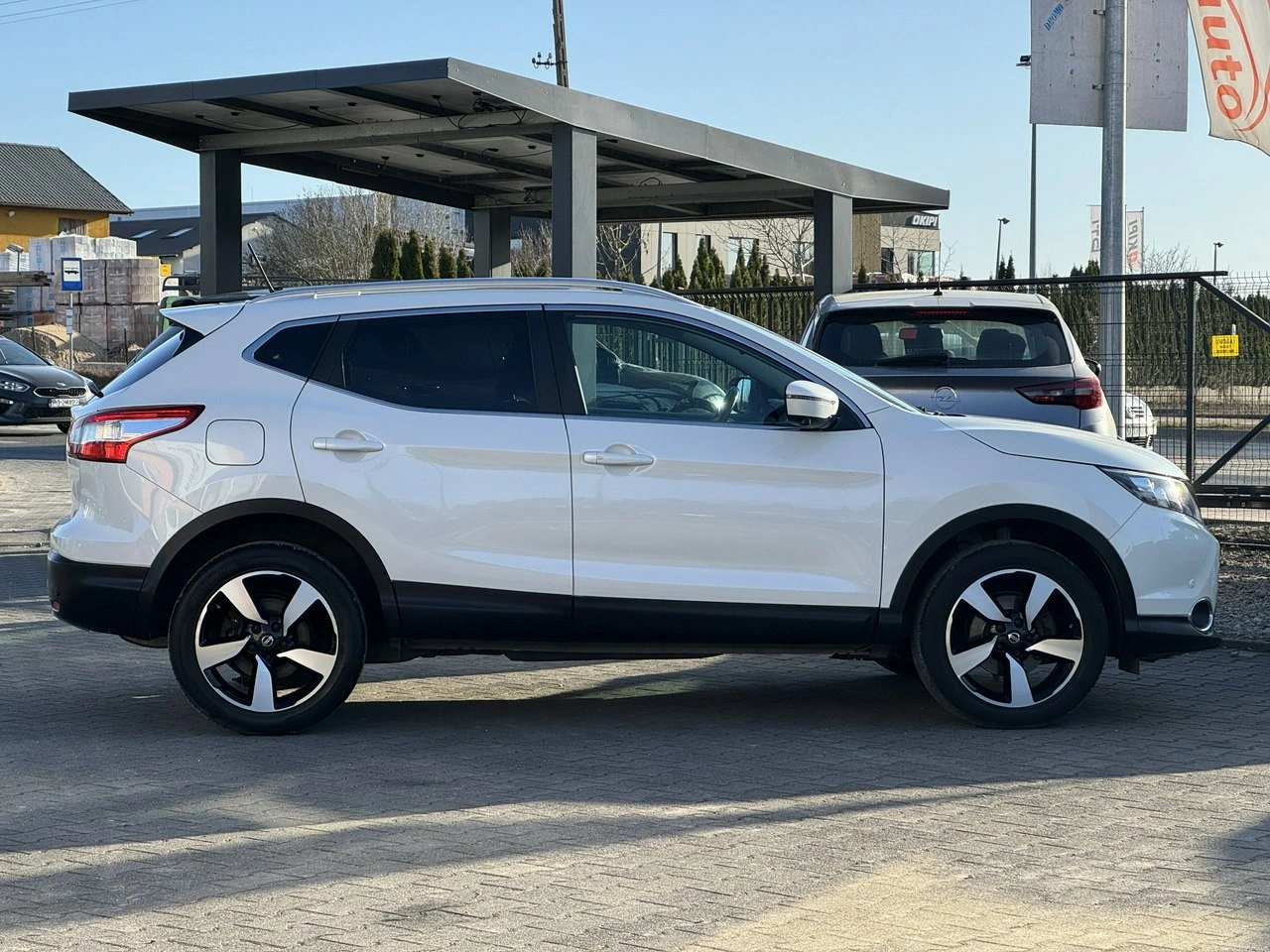 Nissan Qashqai - Zdjęcie 8