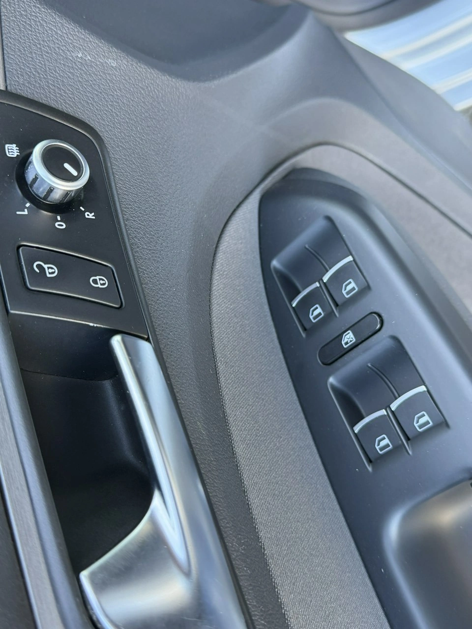 Volkswagen Touran - Zdjęcie 13