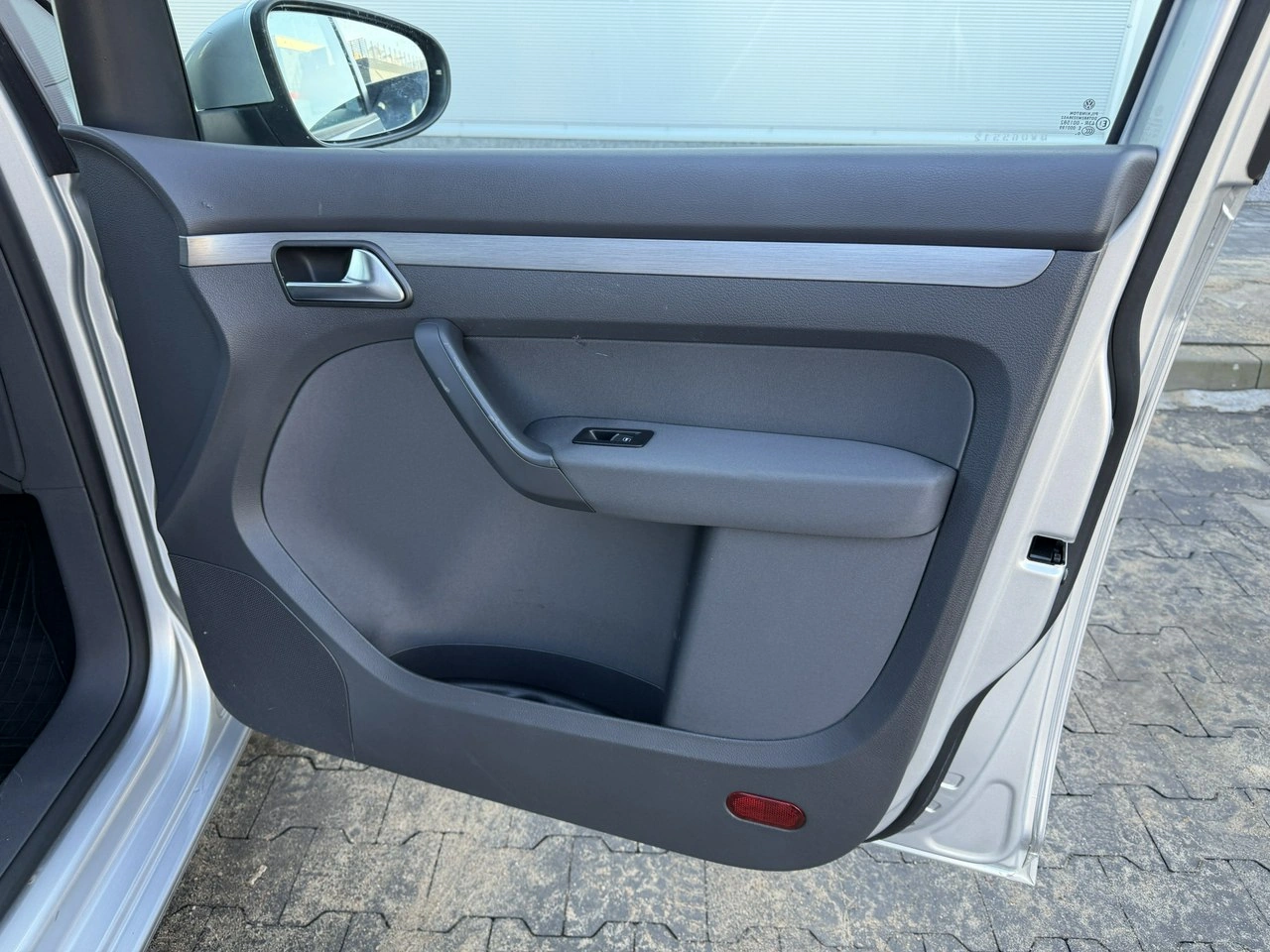 Volkswagen Touran - Zdjęcie 27