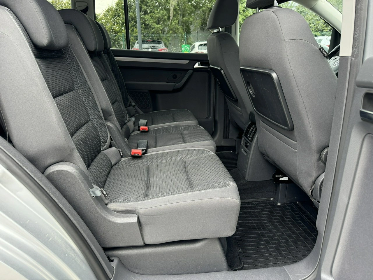 Volkswagen Touran - Zdjęcie 26