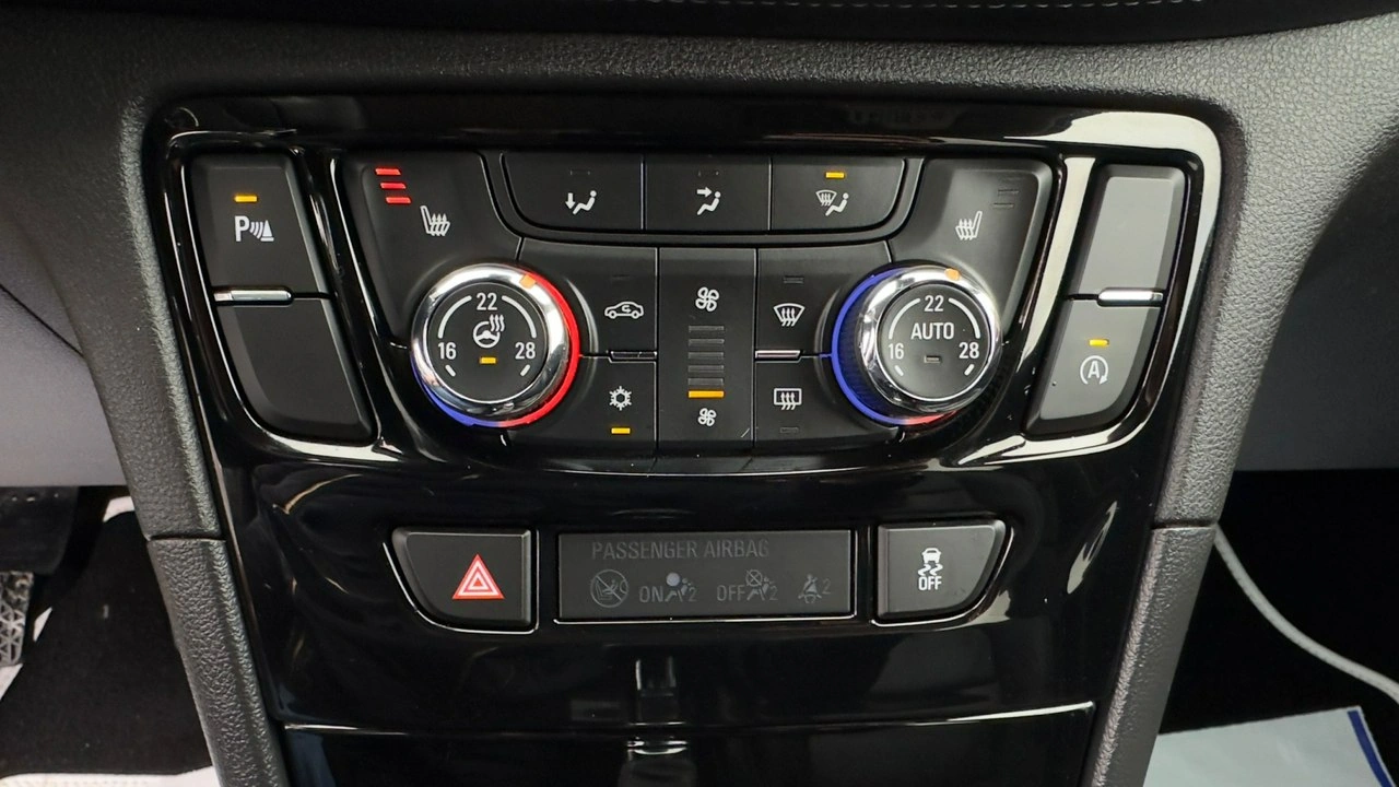 Opel Mokka - Zdjęcie 20