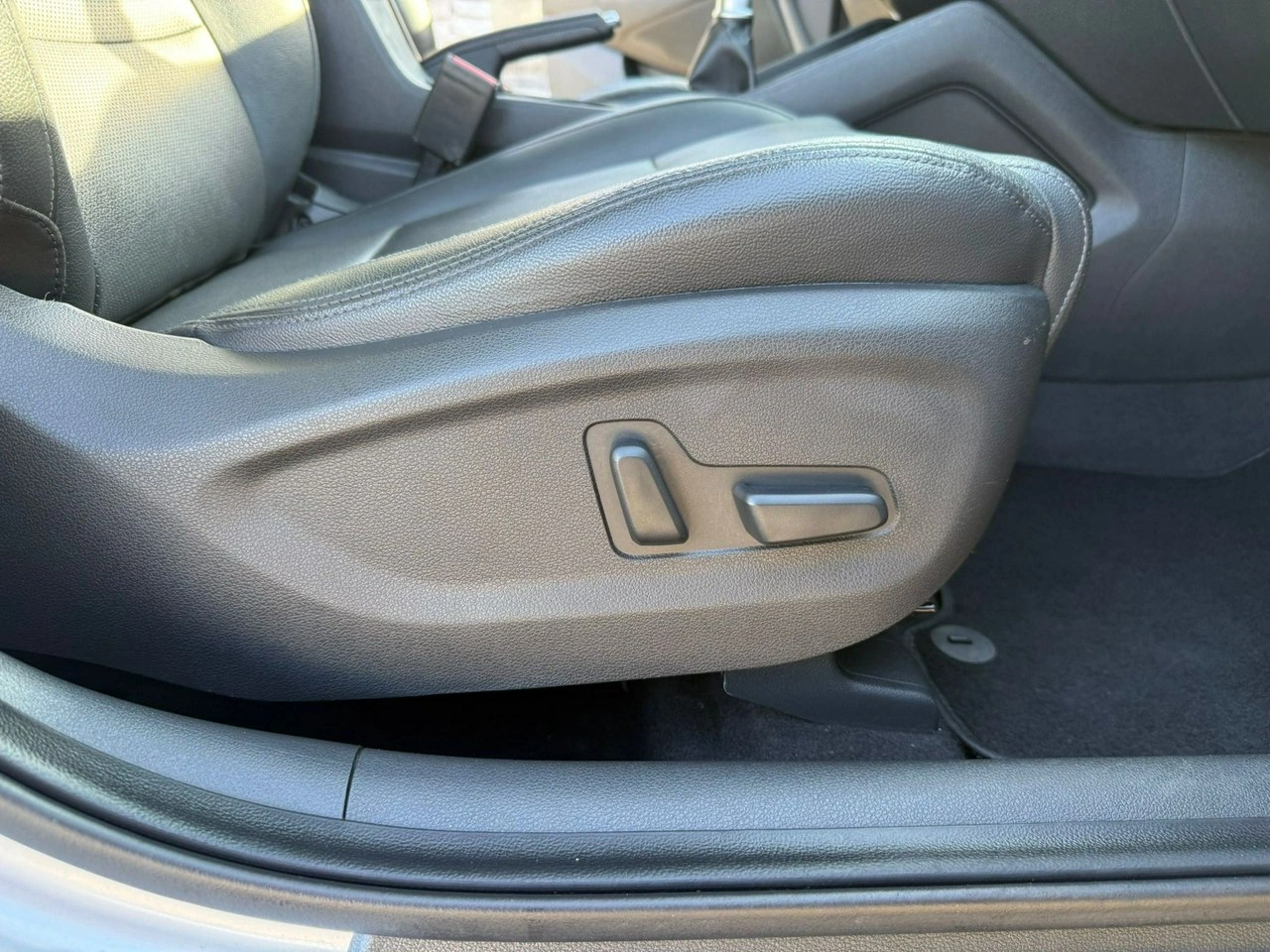 Hyundai Tucson - Zdjęcie 14