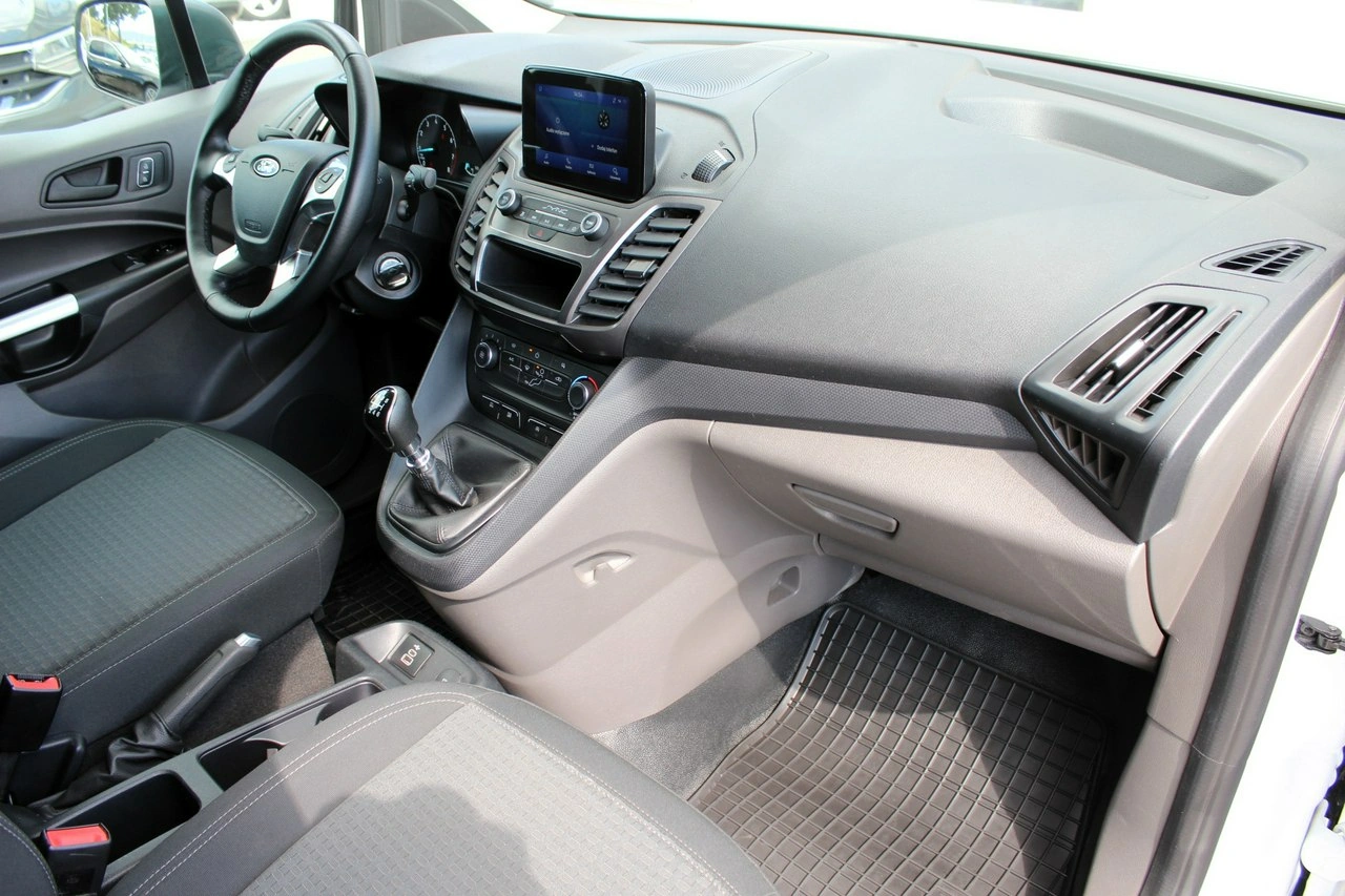 Ford Transit Connect - Zdjęcie 11