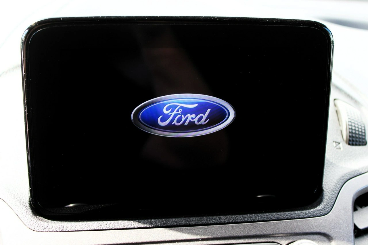 Ford Transit Connect - Zdjęcie 16