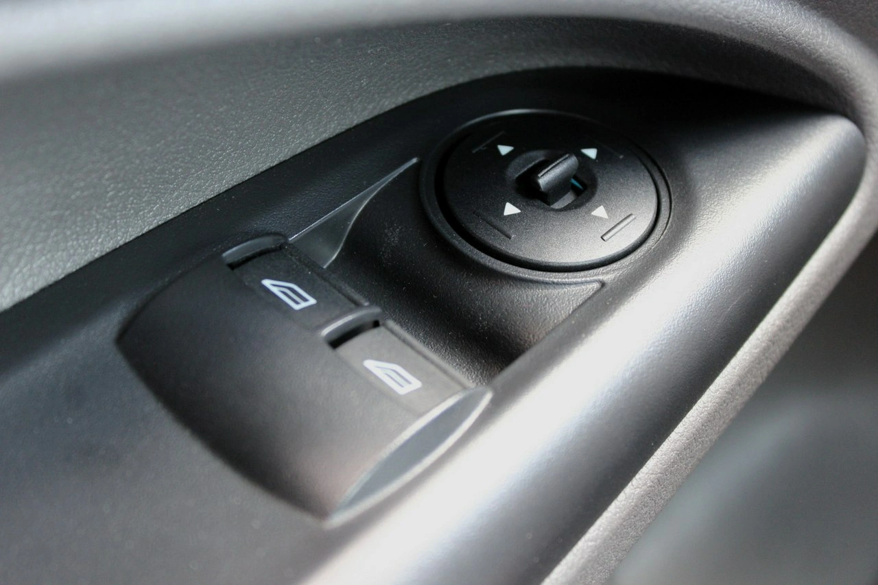 Ford Transit Connect - Zdjęcie 23