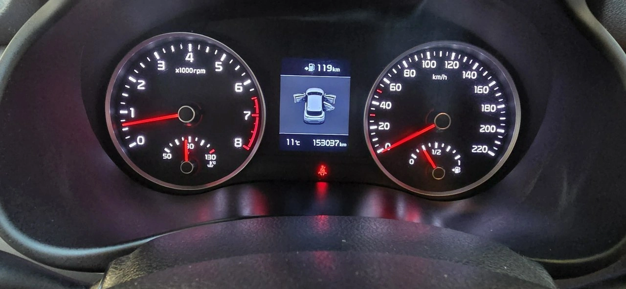 Kia Stonic - Zdjęcie 19