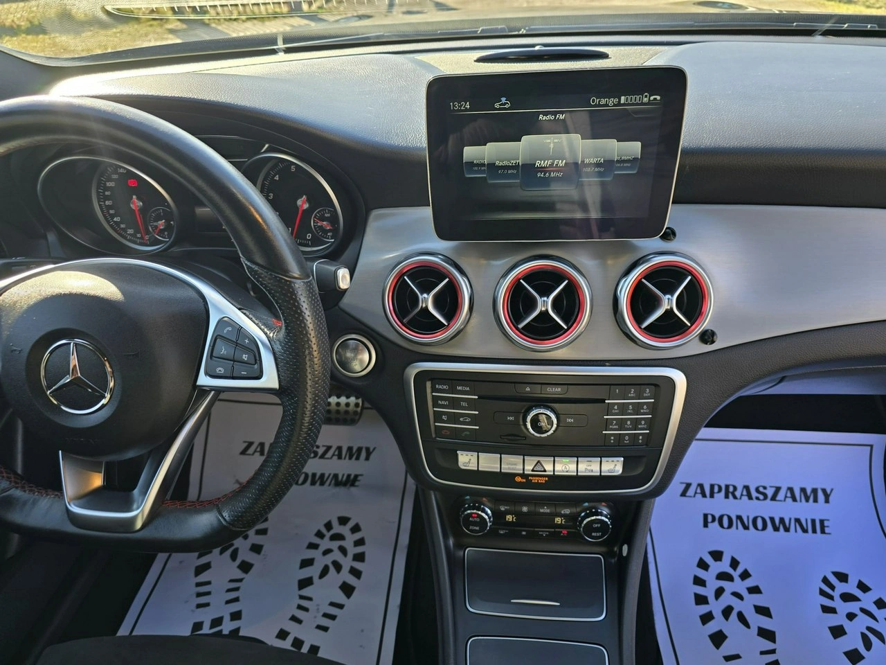 Mercedes GLA 180 - Zdjęcie 20