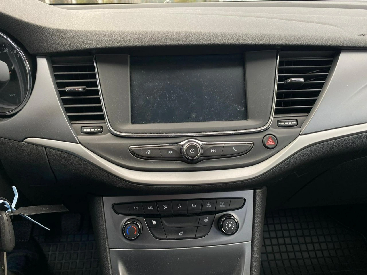 Opel Astra - Zdjęcie 15