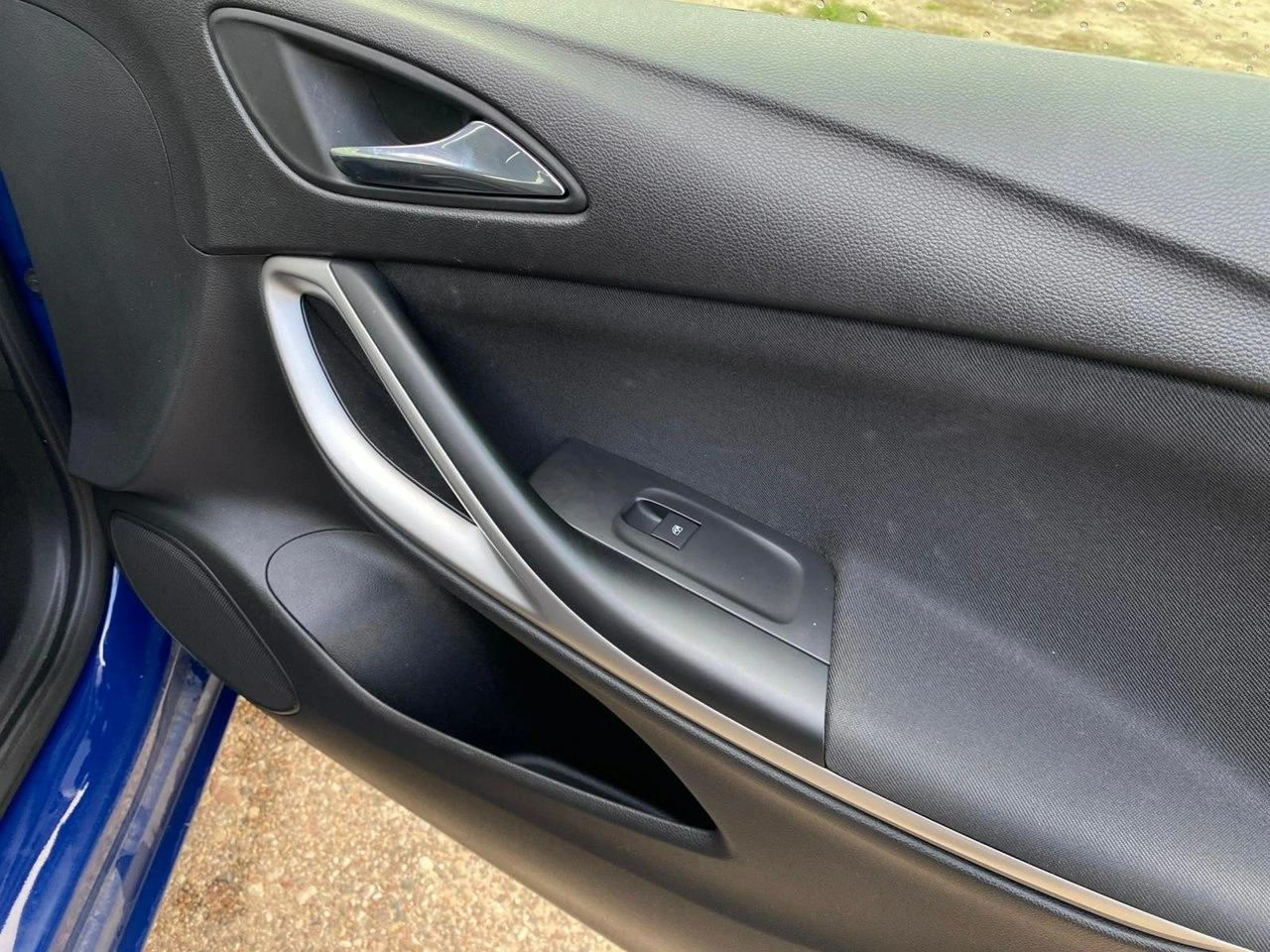 Opel Astra - Zdjęcie 21