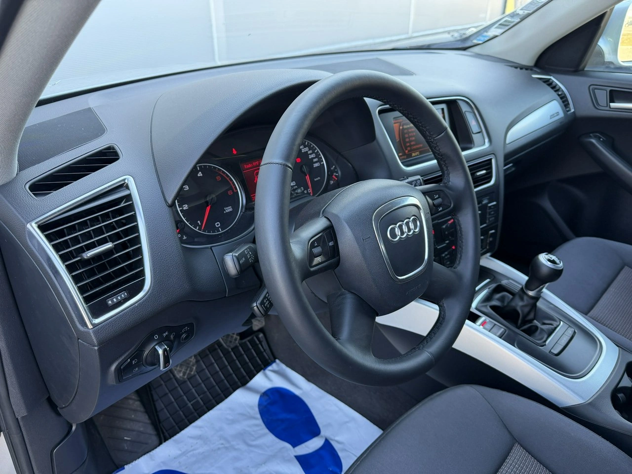Audi Q5 - Zdjęcie 17