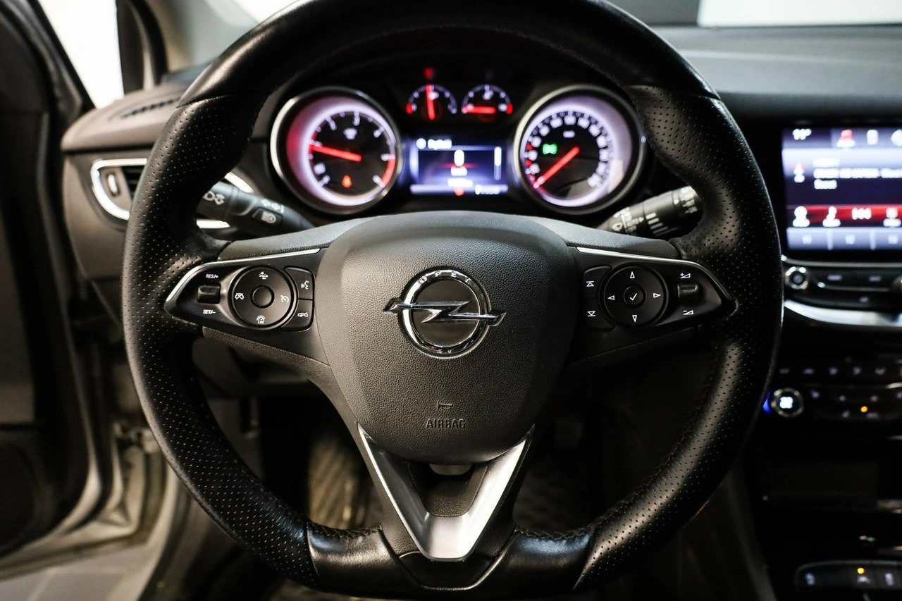 Opel Astra - Zdjęcie 12