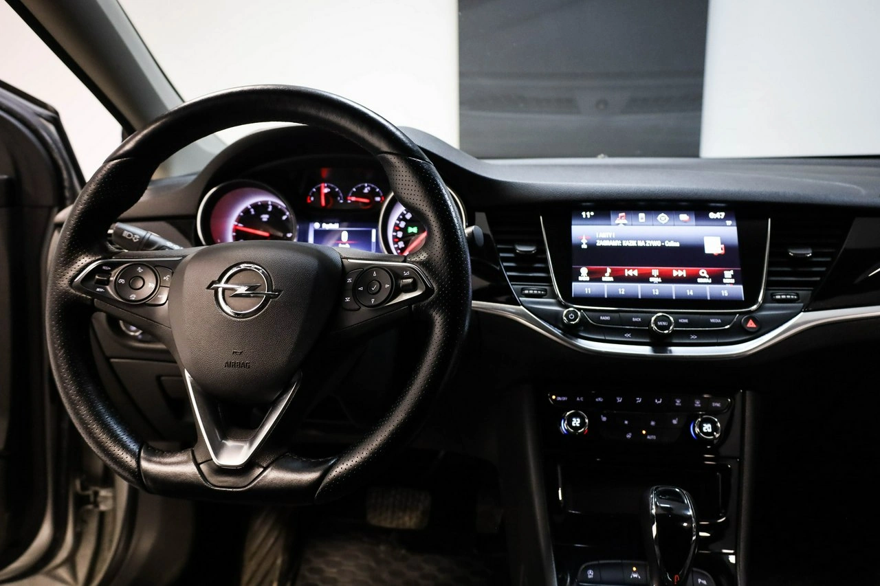 Opel Astra - Zdjęcie 16