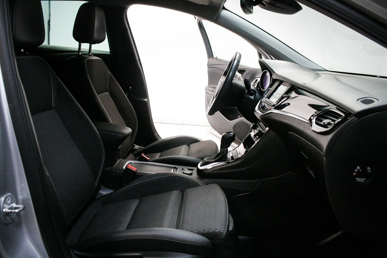 Opel Astra - Zdjęcie 17