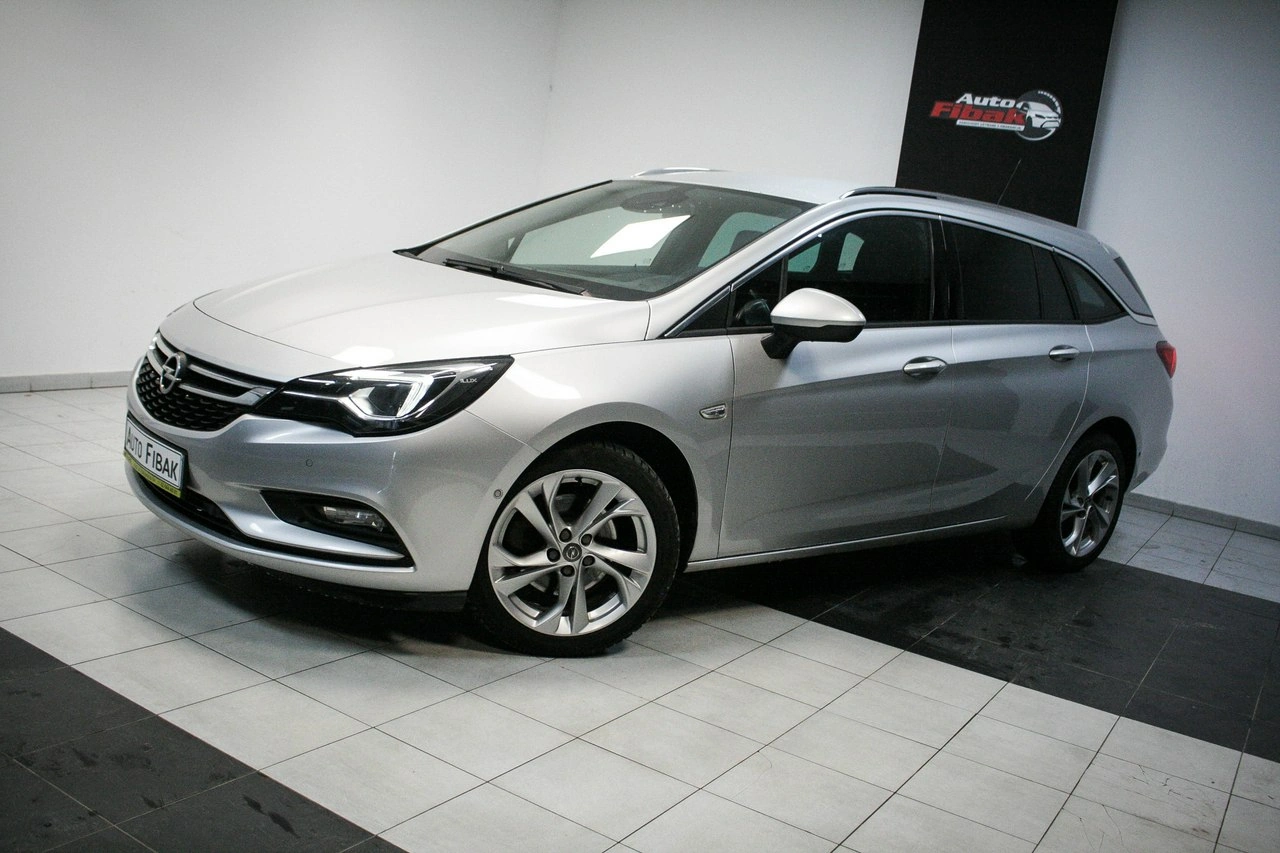 Opel Astra - Zdjęcie 1