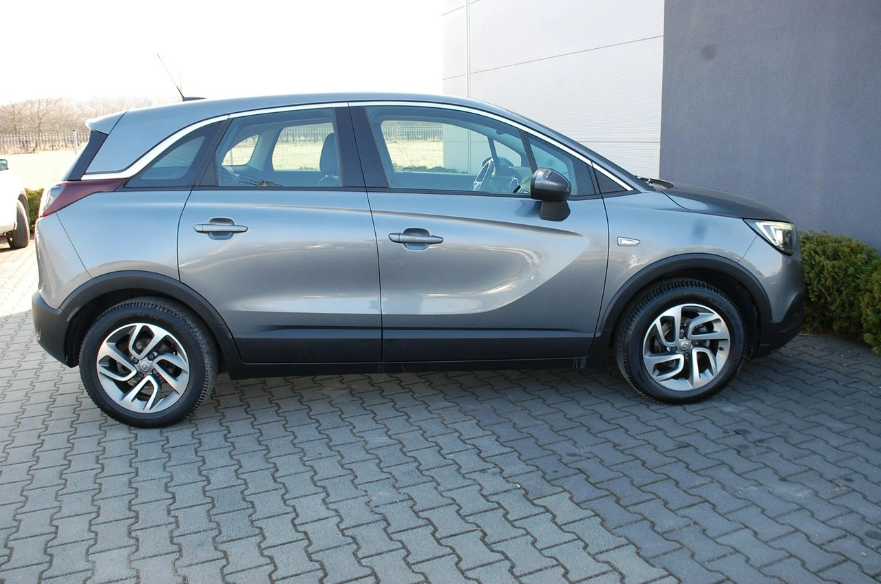 Opel Crossland X - Zdjęcie 18