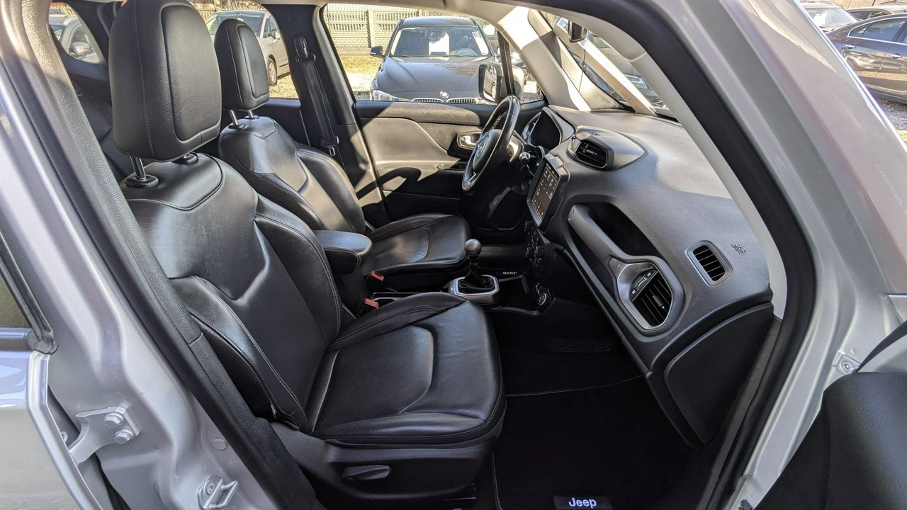 Jeep Renegade - Zdjęcie 14