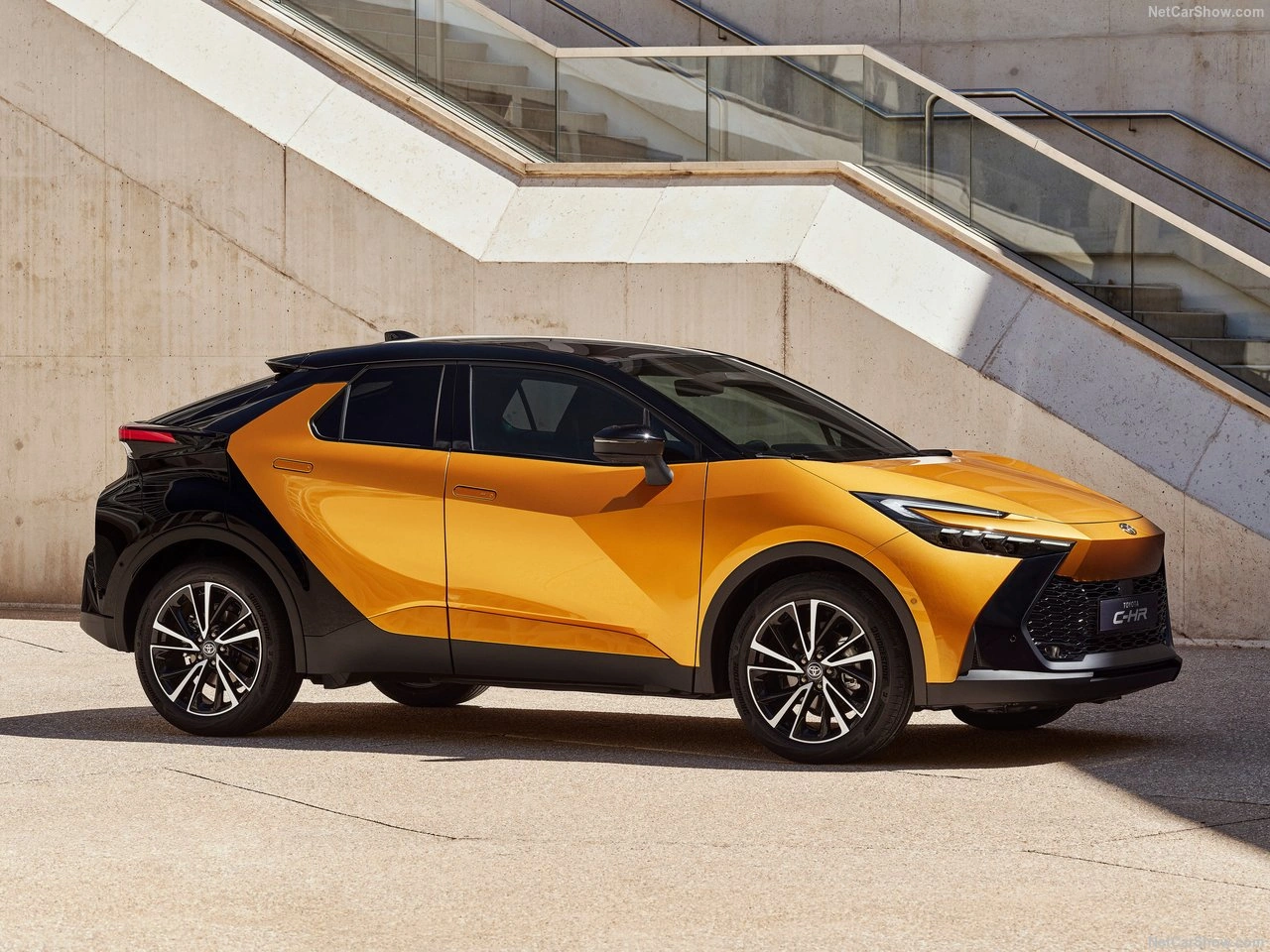 Toyota C-HR - Zdjęcie 2