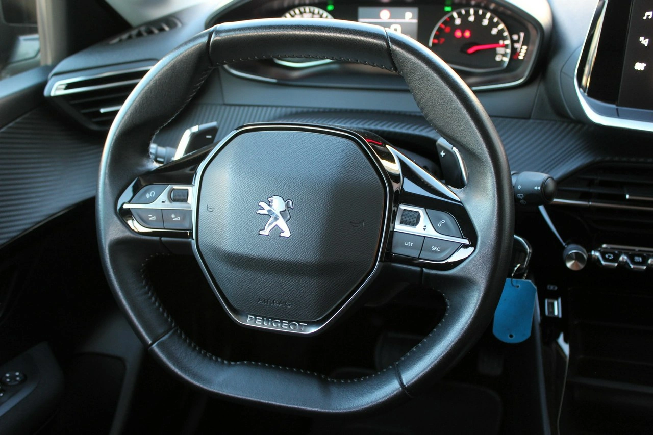 Peugeot 208 - Zdjęcie 13
