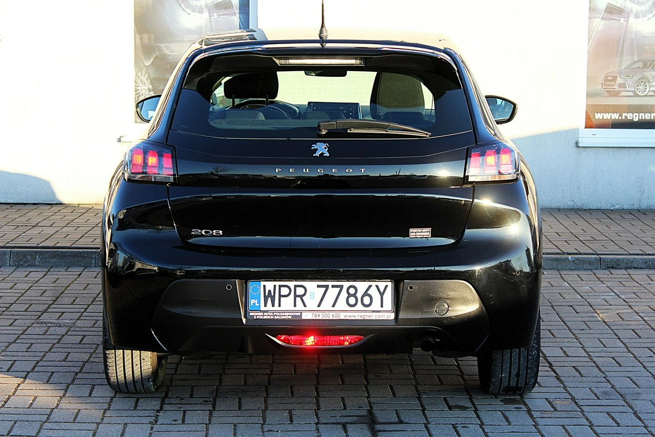 Peugeot 208 - Zdjęcie 4