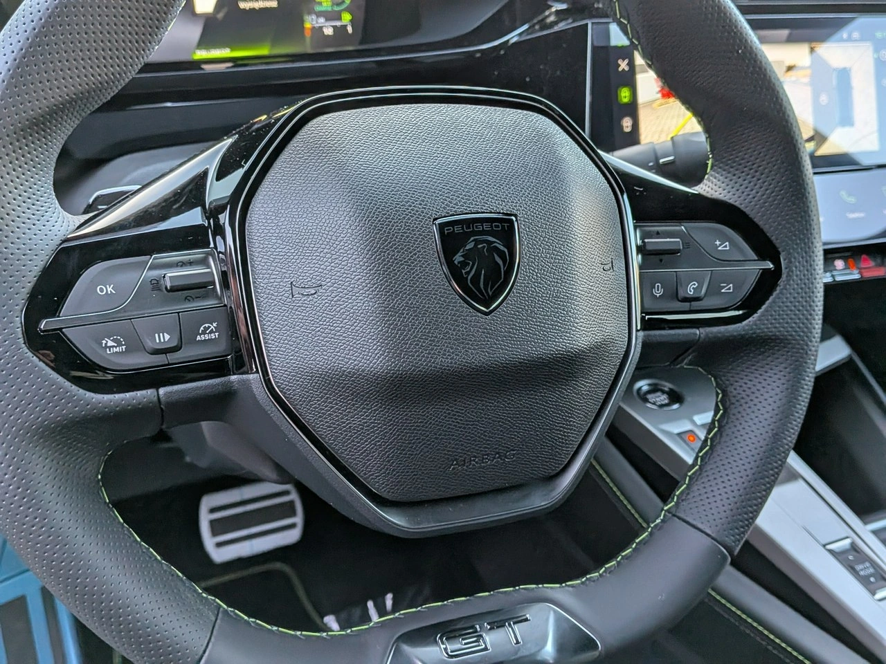 Peugeot 408 - Zdjęcie 11