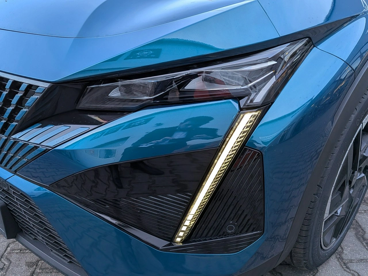 Peugeot 408 - Zdjęcie 4