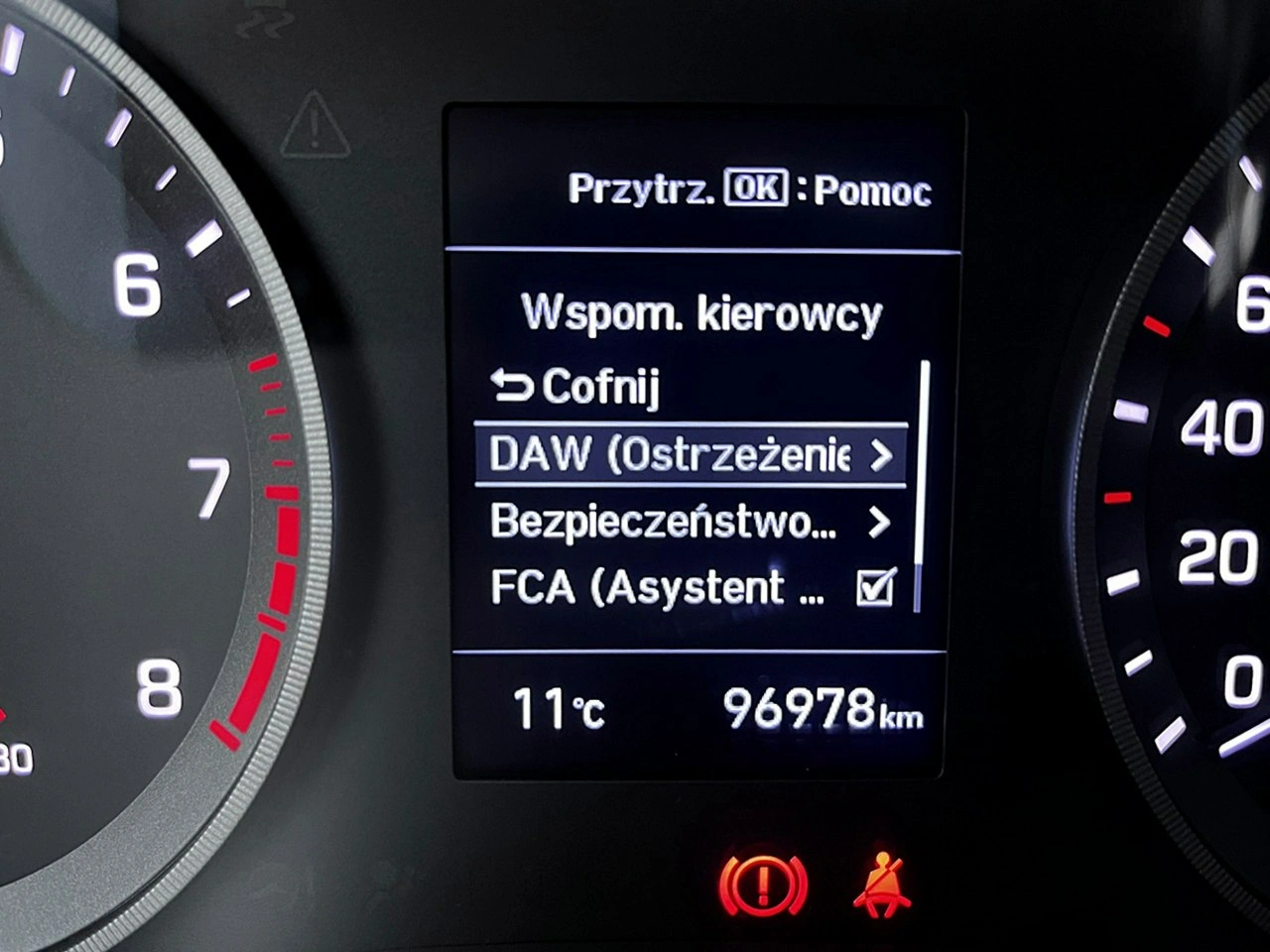 Hyundai Tucson - Zdjęcie 21