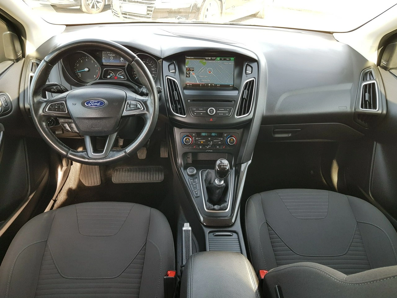 Ford Focus - Zdjęcie 10