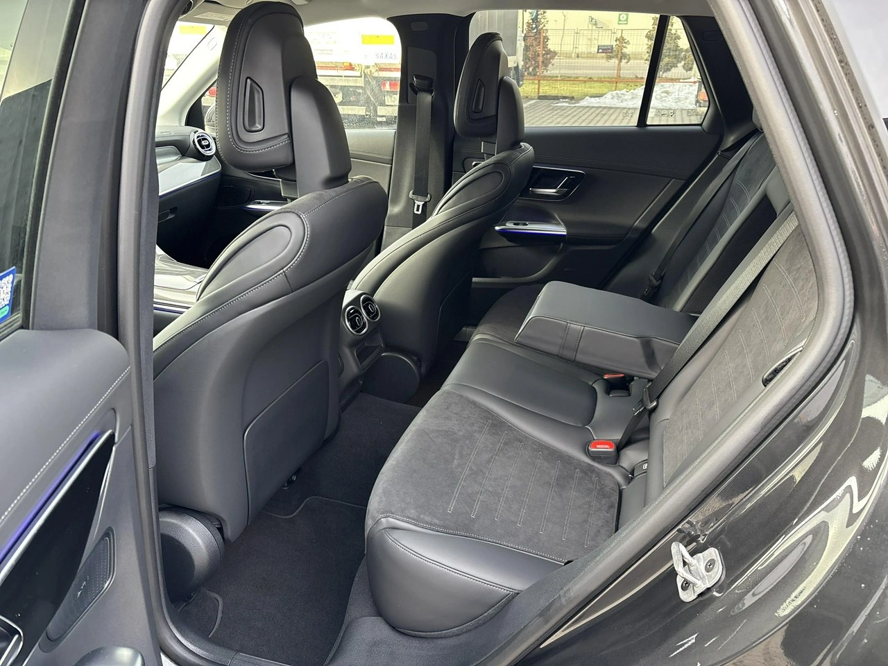 Mercedes GLC 220 - Zdjęcie 10