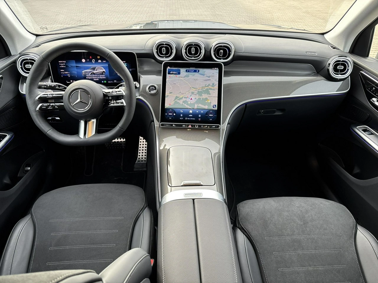 Mercedes GLC 220 - Zdjęcie 12